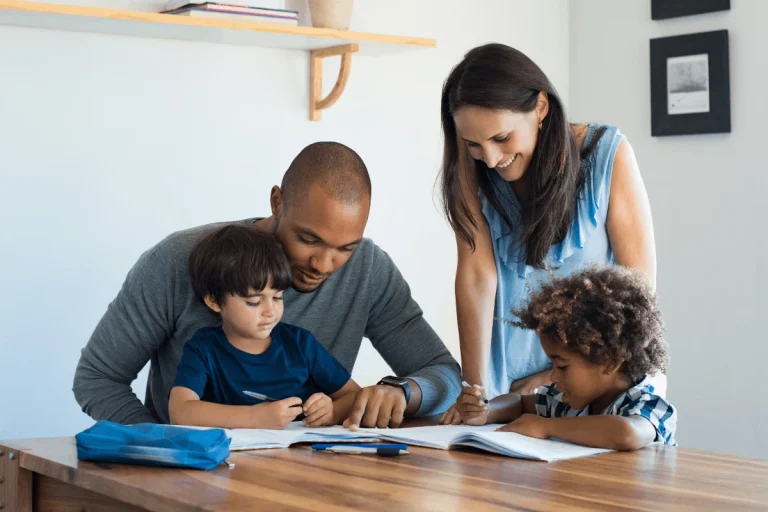 Family Language Learning Holiday Programs – How to Choose, Book & Benefit from a Language Immersion Vacation for Families