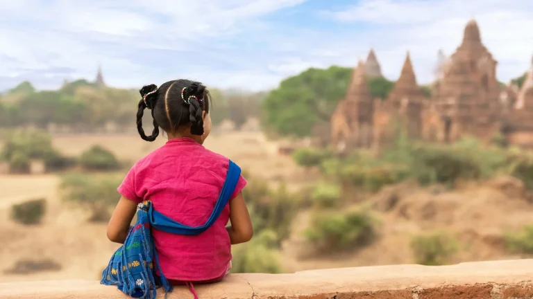 Book Eco-Tourism Experiences Safe for Children – Family Adventure Guide