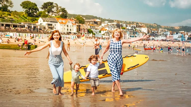 Private Family Tour Operator for Multigenerational Trips in Europe: Top Picks & Guide